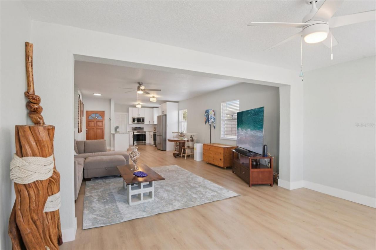 204 160th Avenue, Redington Beach, FL 33708 Photo