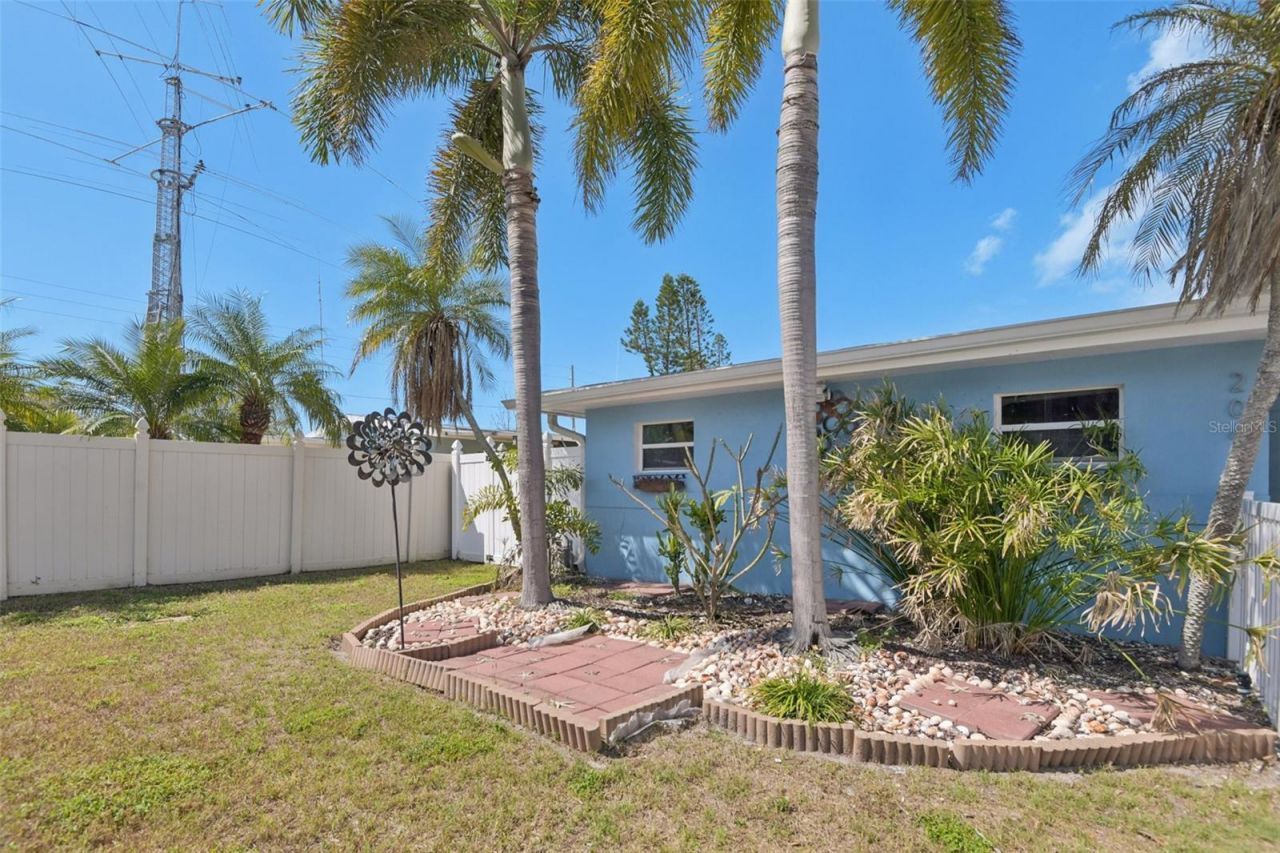 204 160th Avenue, Redington Beach, FL 33708 Photo