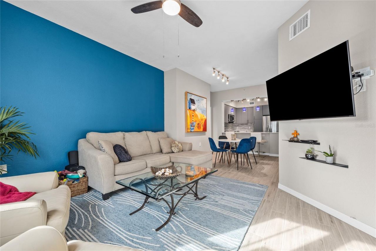 200 4th Avenue S, Unit 320, Saint Petersburg, FL 33701 Photo