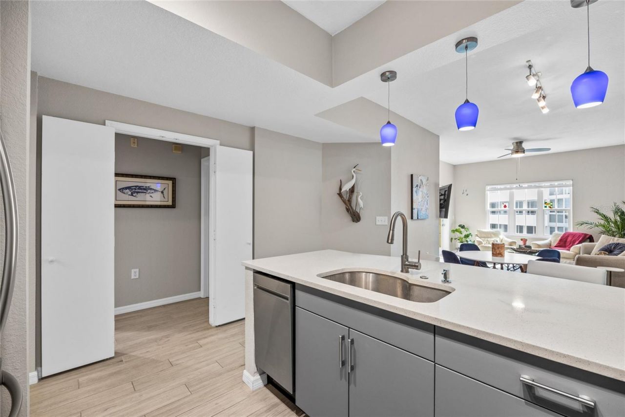 200 4th Avenue S, Unit 320, Saint Petersburg, FL 33701 Photo