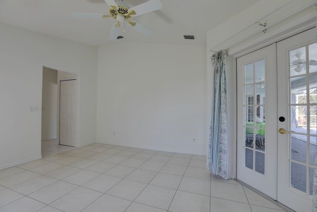 117 Harbor Point Drive, Sebastian, FL 32958 Photo