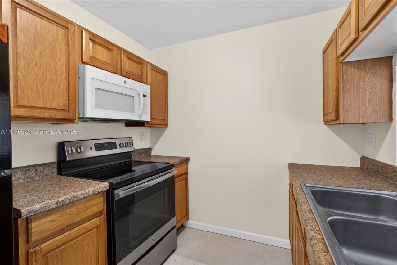 5090 Elmhurst Rd , Unit A, West Palm Beach, FL 33417 Photo