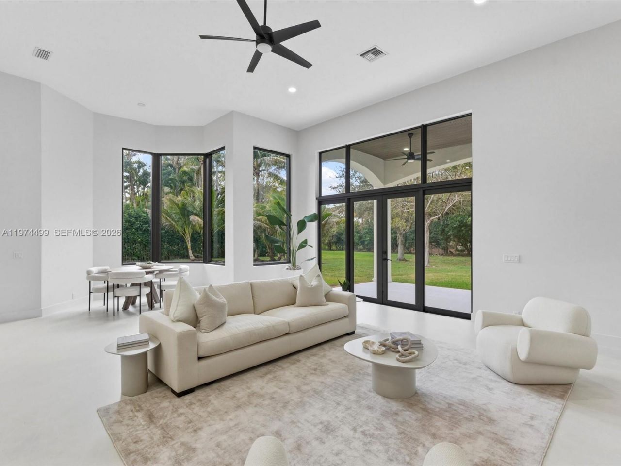 3303 W Stonebrook Cir , Davie, FL 33330 Photo