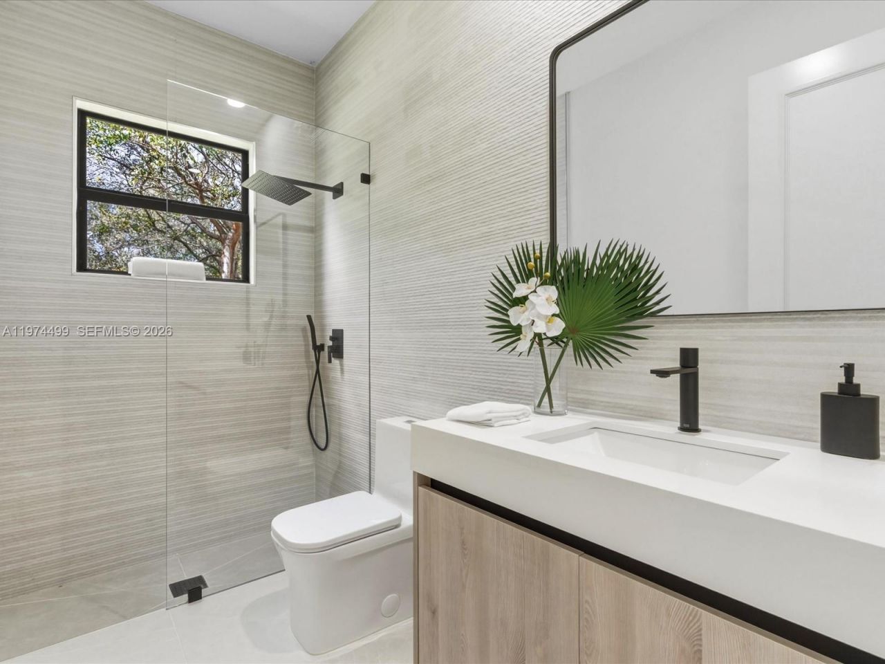 3303 W Stonebrook Cir , Davie, FL 33330 Photo