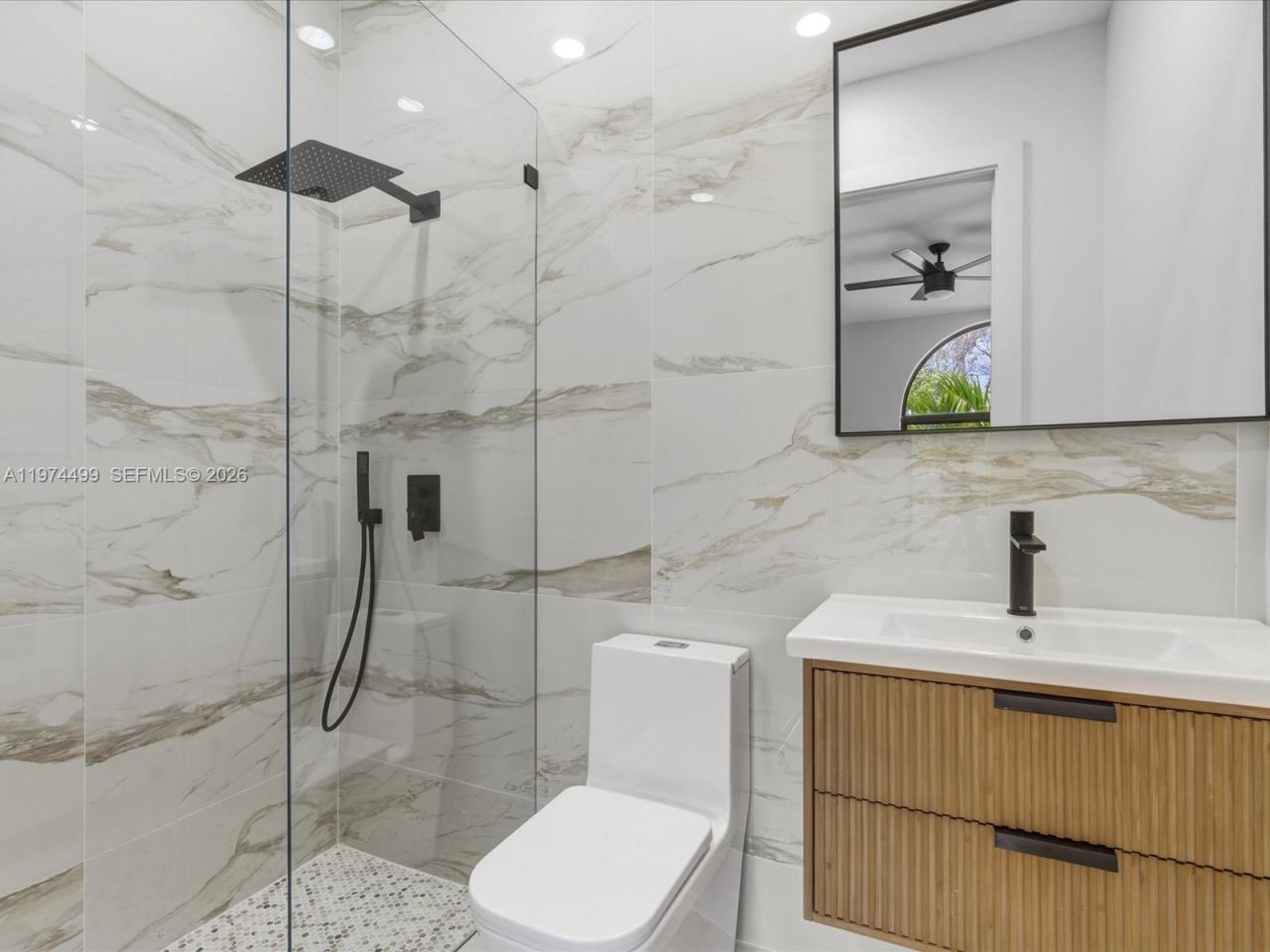 3303 W Stonebrook Cir, Davie, FL 33330 Photo