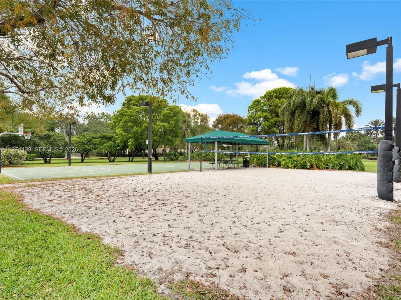 3303 W Stonebrook Cir, Davie, FL 33330 Photo
