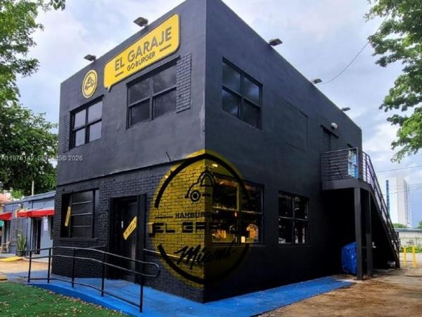 529 SW 109 Ave , Sweetwater, FL 33174