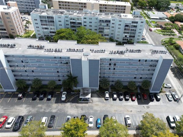 320 NE 12th Ave , Unit 703, Hallandale Beach, FL 33009