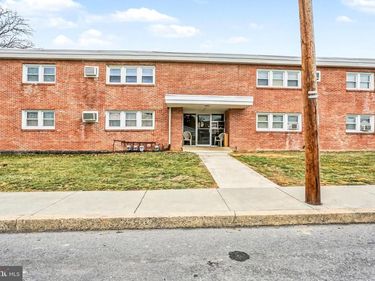 50 S 22ND STREET, Unit 3, CAMP HILL, PA 17011
