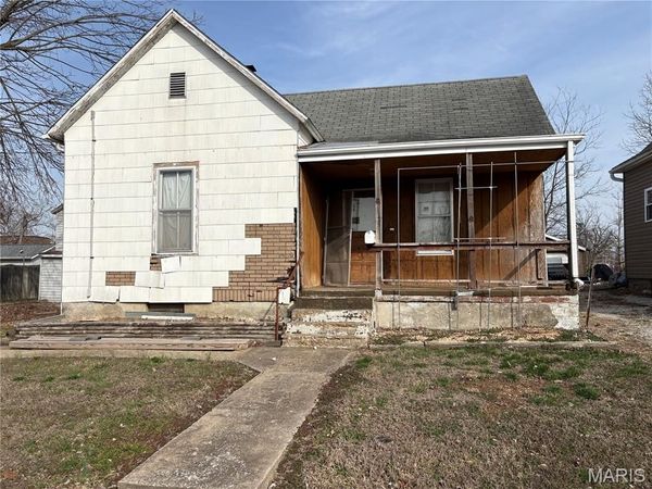 317 S Shelby Street , Perryville, MO 63775