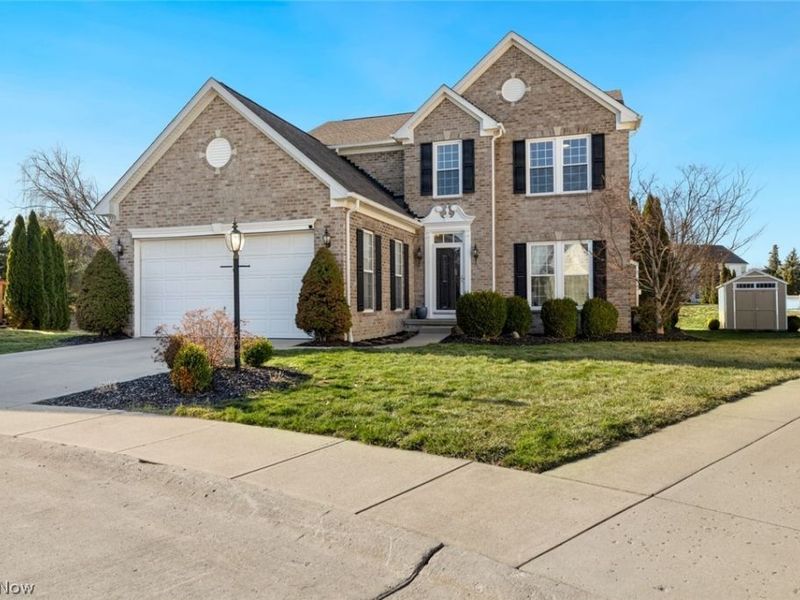 720 Jockeys Circle , Avon Lake, OH 44012 Photo 1