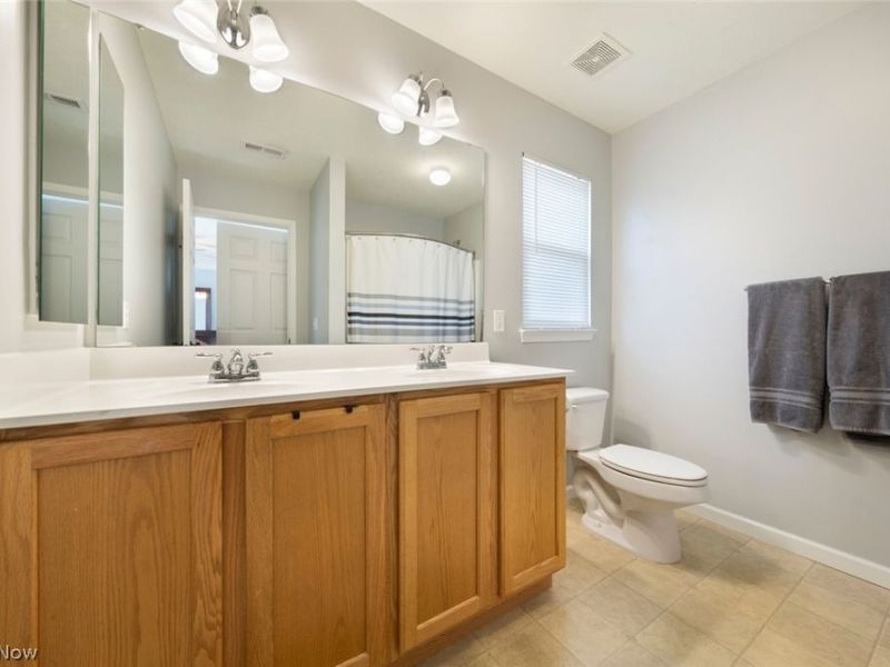 720 Jockeys Circle , Avon Lake, OH 44012 Photo 23