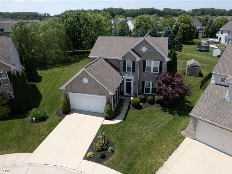 720 Jockeys Circle , Avon Lake, OH 44012 Photo 3