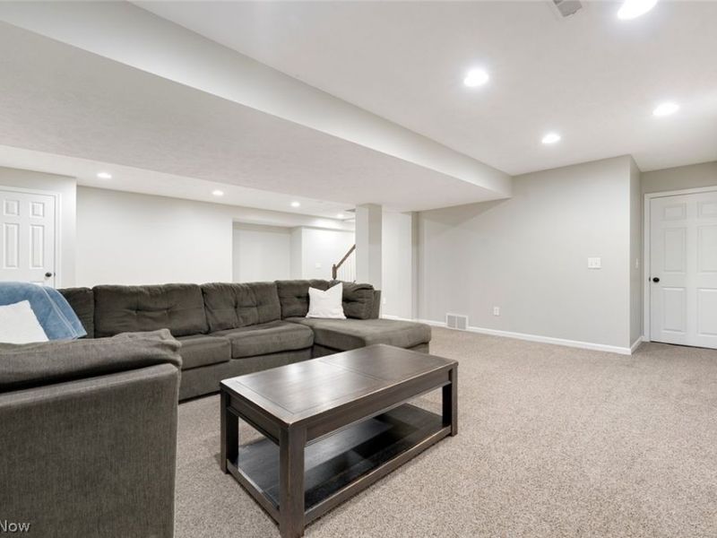 720 Jockeys Circle , Avon Lake, OH 44012 Photo 35