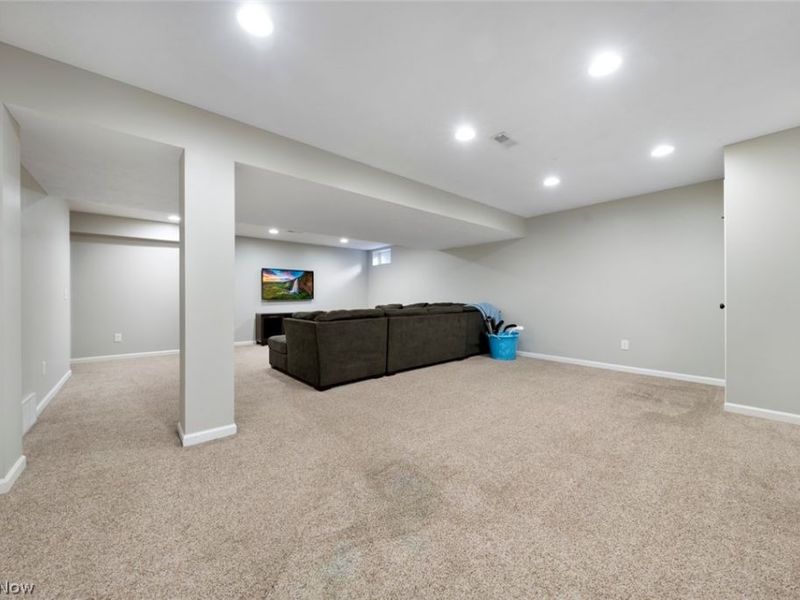 720 Jockeys Circle , Avon Lake, OH 44012 Photo 36