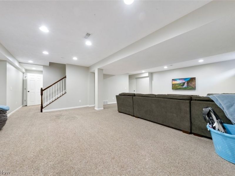 720 Jockeys Circle , Avon Lake, OH 44012 Photo 37