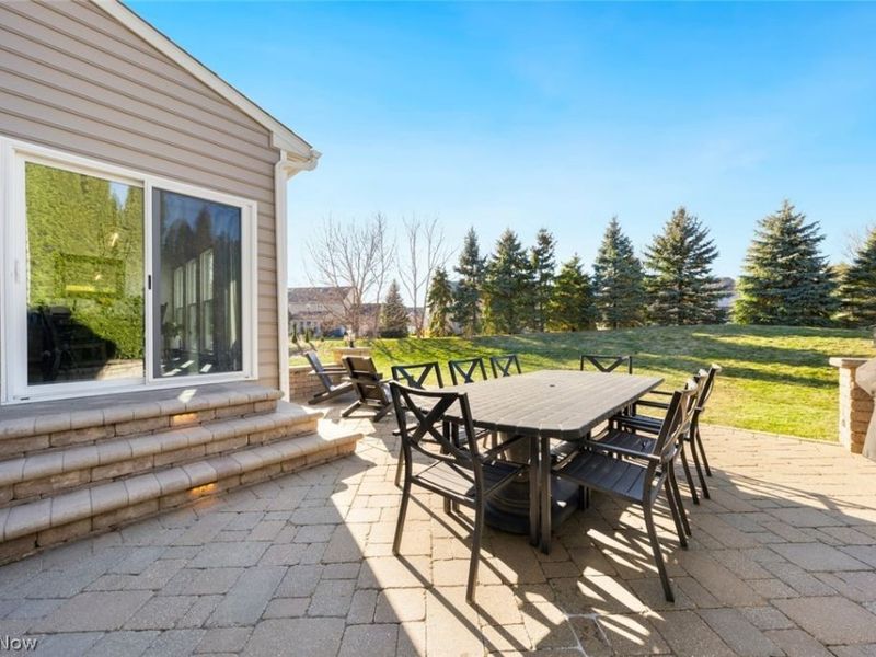 720 Jockeys Circle , Avon Lake, OH 44012 Photo 43