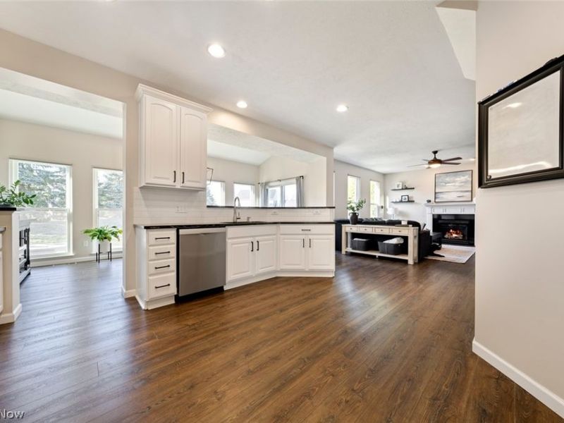 720 Jockeys Circle , Avon Lake, OH 44012 Photo 9