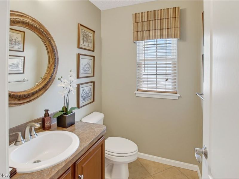 407 Clearbrook Drive , Avon Lake, OH 44012 Photo 5