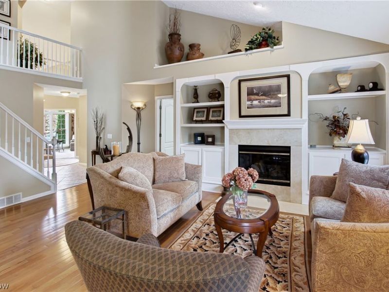 407 Clearbrook Drive , Avon Lake, OH 44012 Photo 6