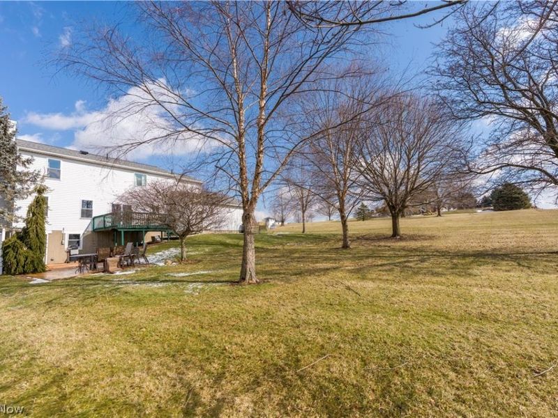 1762 Charolais Street NW, Uniontown, OH 44685 Photo 31