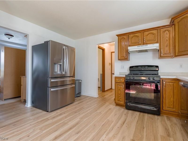 1762 Charolais Street NW, Uniontown, OH 44685 Photo 5