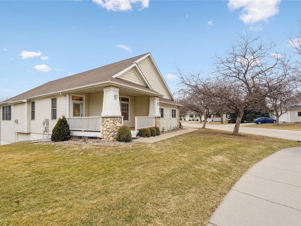 7955 Wistful Vista Drive , Unit 37, West Des Moines, IA 50266