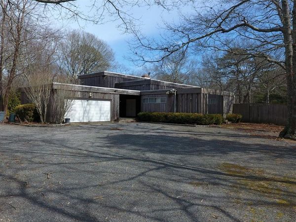 19 Fox Hollow Drive, East Quogue, NY 11942