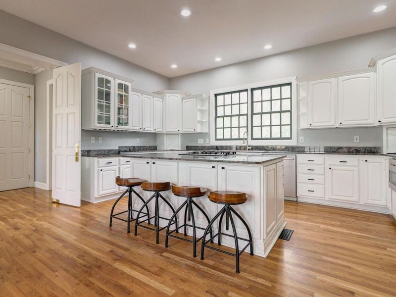 6988 Greensward Road, New Albany, OH 43054 Photo 18