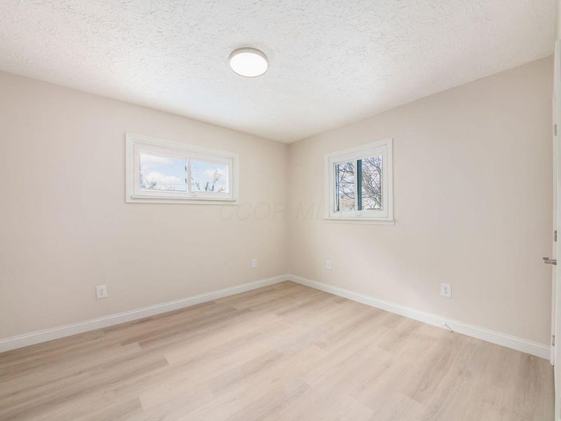 2182 Homewood Avenue , Columbus, OH 43223 Photo 25