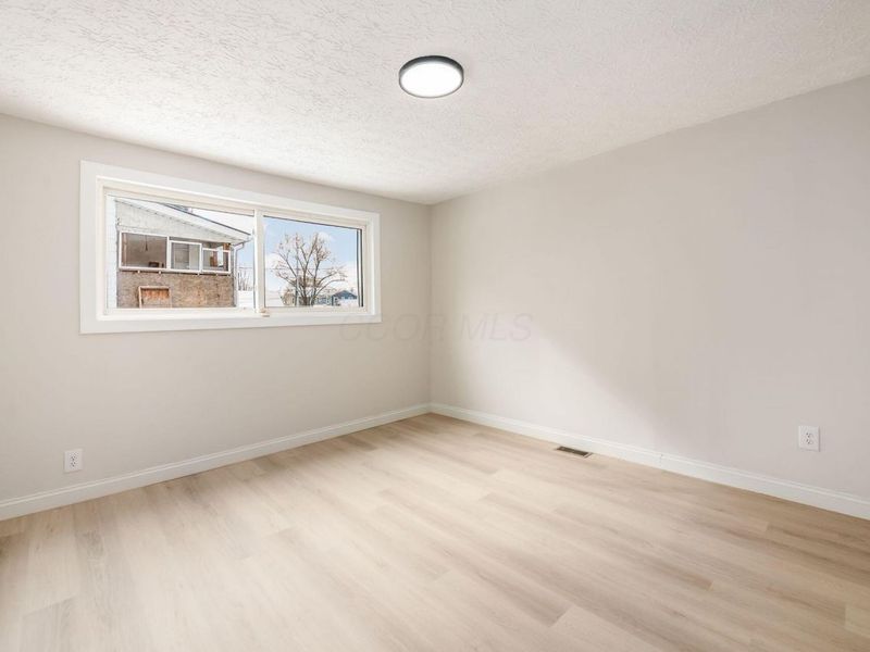 2182 Homewood Avenue , Columbus, OH 43223 Photo 31