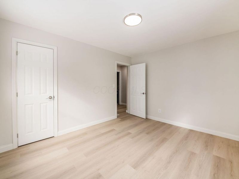 2182 Homewood Avenue , Columbus, OH 43223 Photo 35