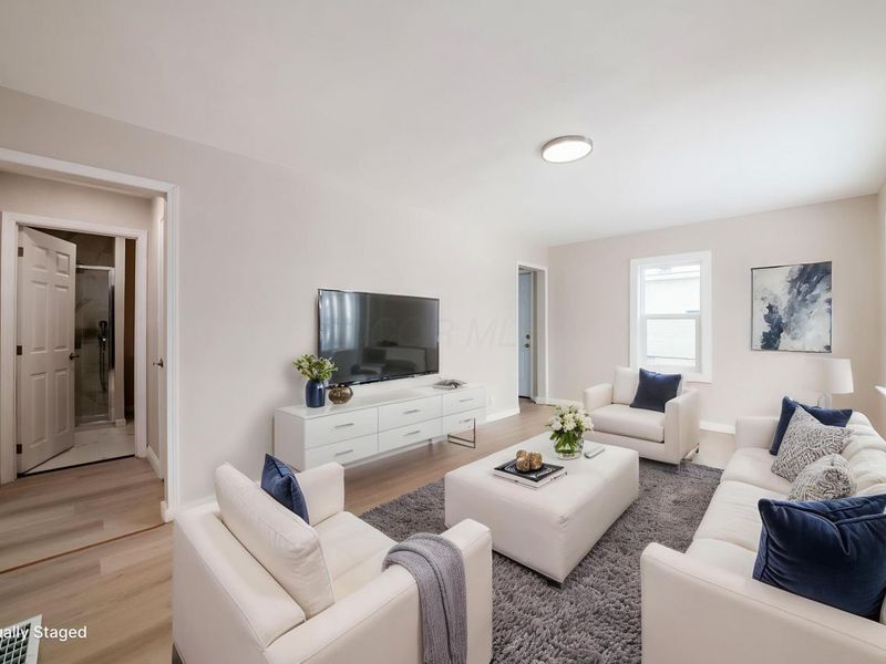 2182 Homewood Avenue , Columbus, OH 43223 Photo 6