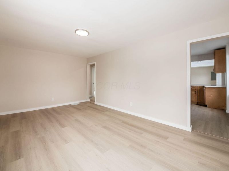 2182 Homewood Avenue , Columbus, OH 43223 Photo 8