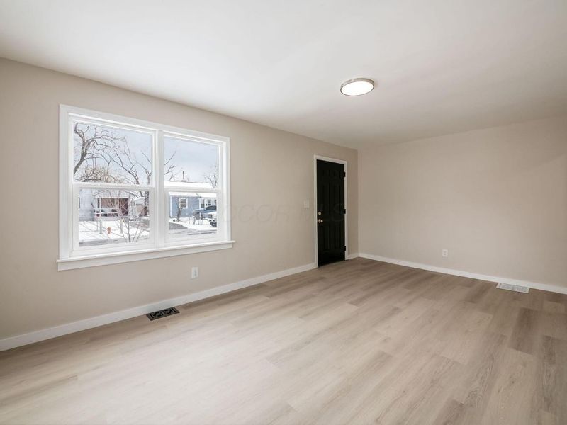 2182 Homewood Avenue , Columbus, OH 43223 Photo 9