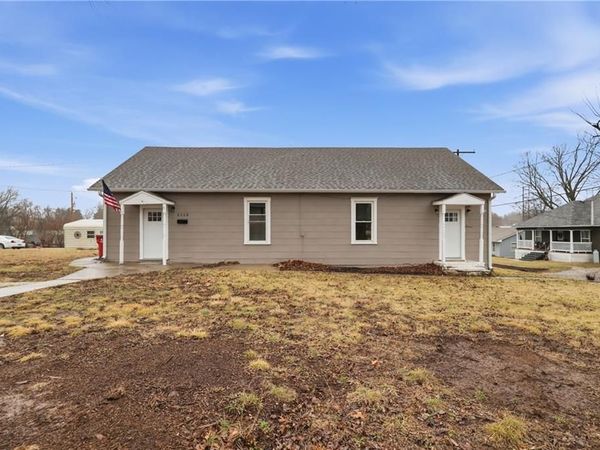 2113 Jefferson Street, Lexington, MO 64067