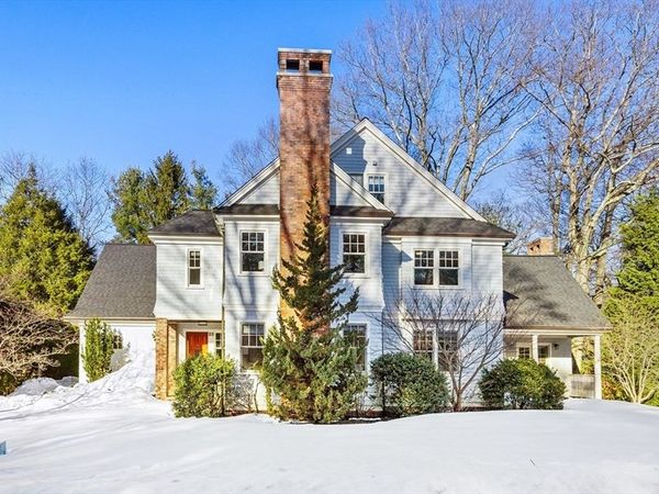 22 Fairbanks Rd, Lexington, MA 02421