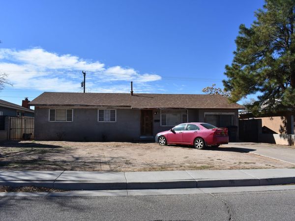 4716 Douglas Macarthur Road NE, Albuquerque, NM 87110