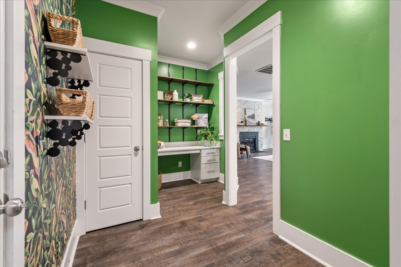 2931 Stonestown Drive Photo 24