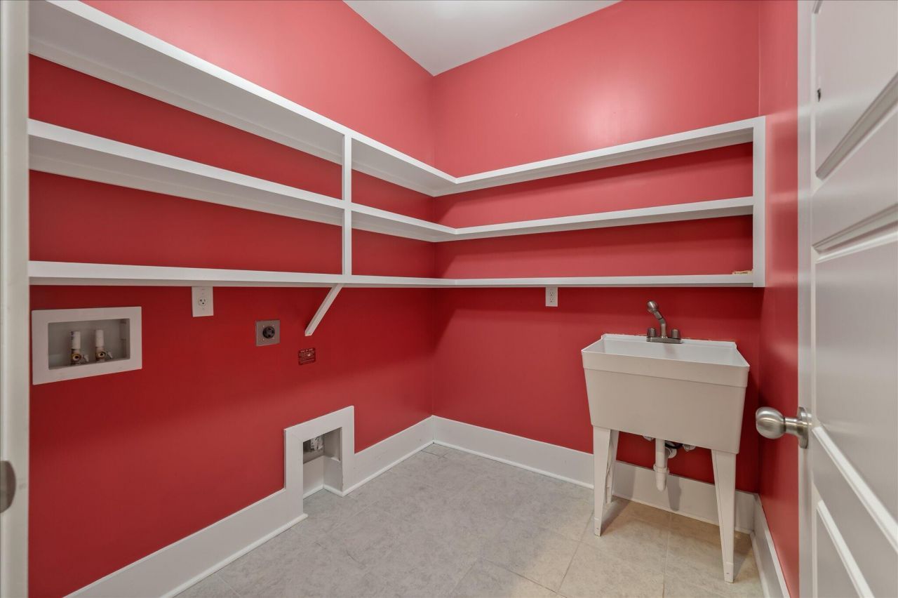 2931 Stonestown Drive Photo 25