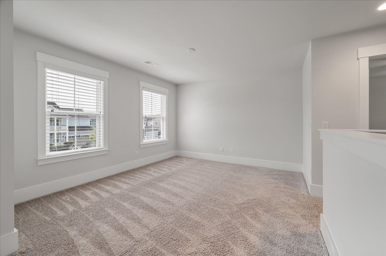 2931 Stonestown Drive Photo 34