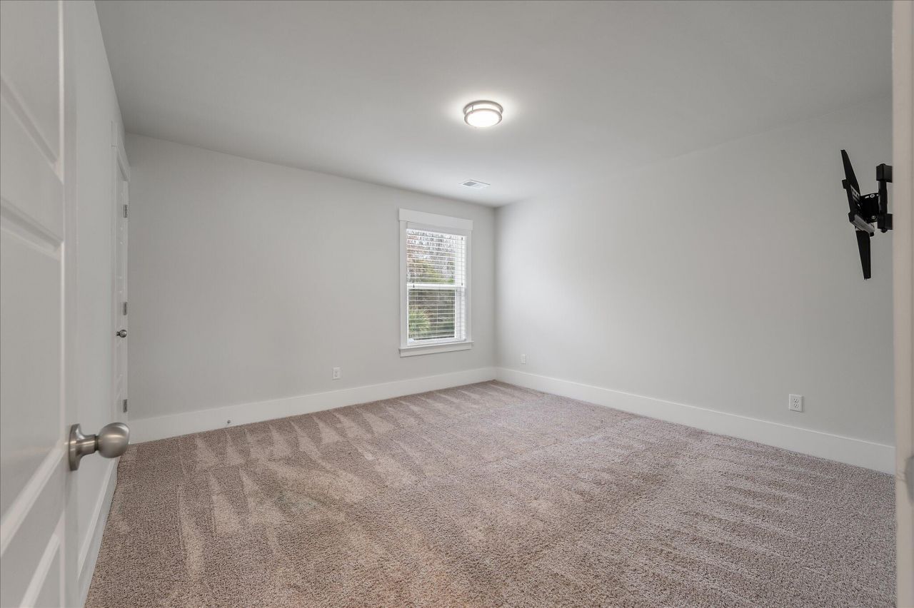 2931 Stonestown Drive Photo 35