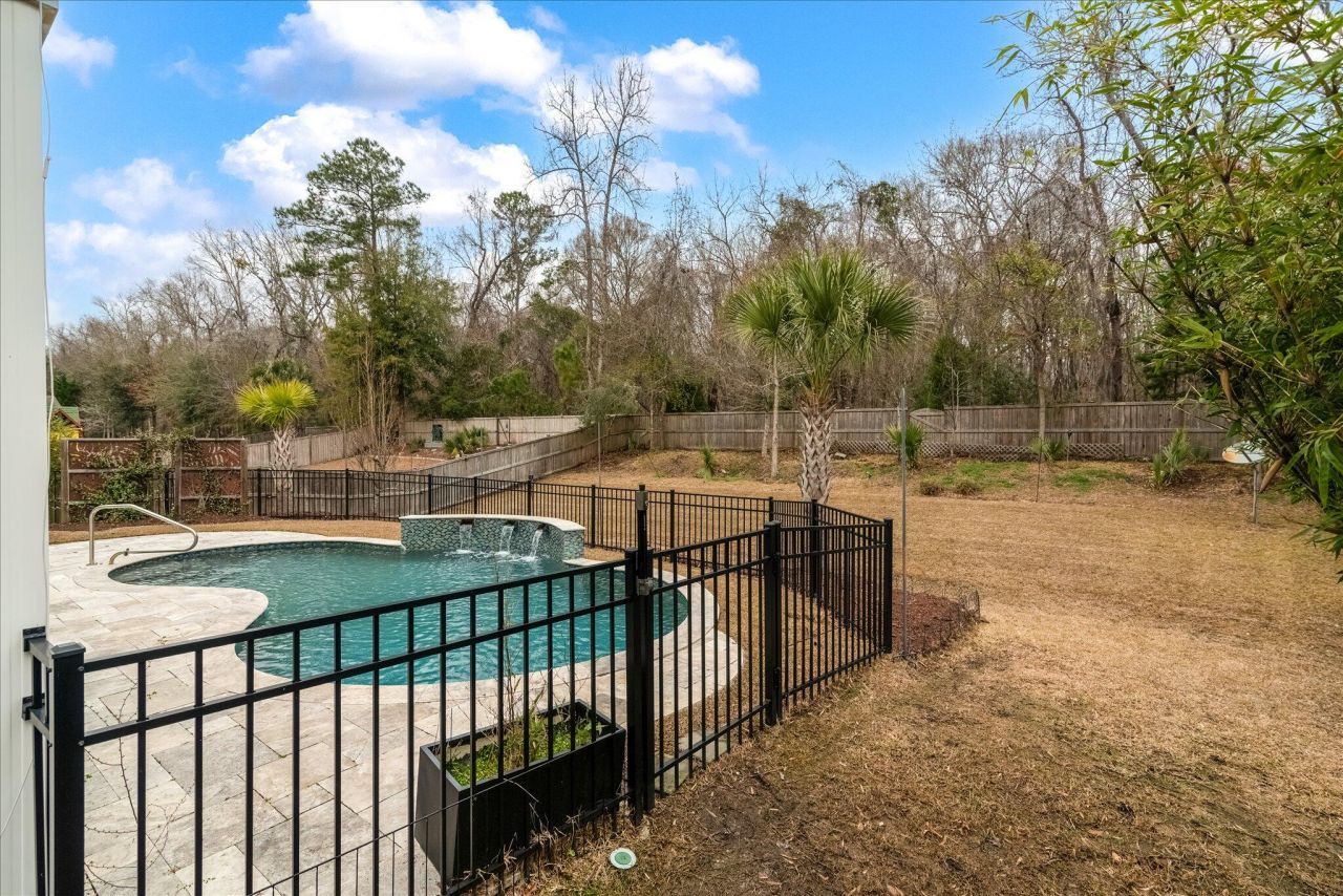 2931 Stonestown Drive Photo 49