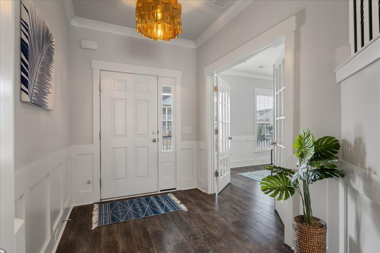 2931 Stonestown Drive Photo 6