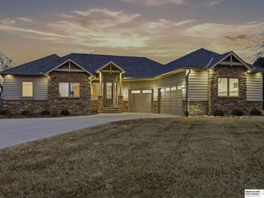 1711 S 213th Street , Elkhorn, NE 68022