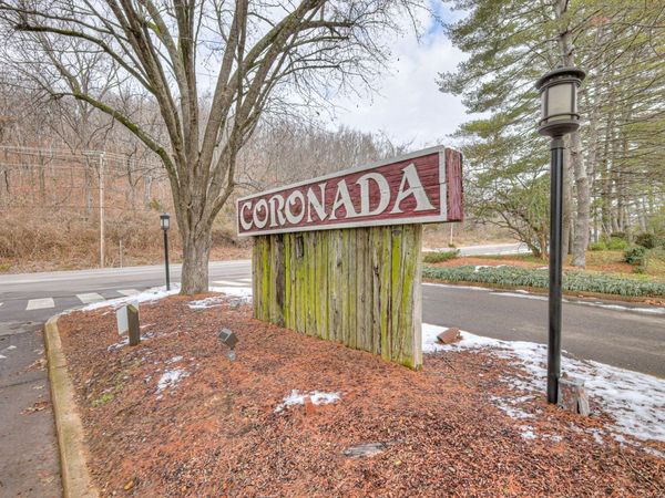 135 Holly Frst, Nashville, TN 37221