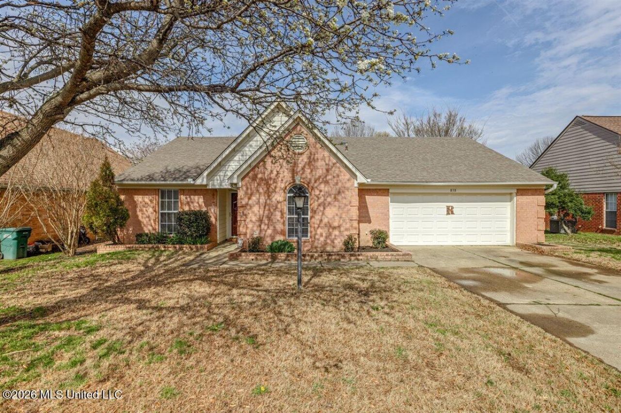 838 Lakemont Drive, Southaven, MS 38672 Main Photo