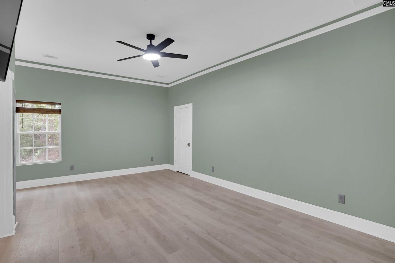 132 Pembroke Lane  Photo 22