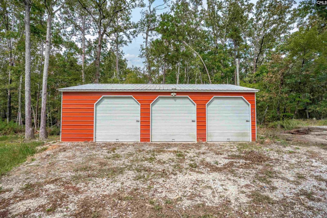 132 Pembroke Lane  Photo 30