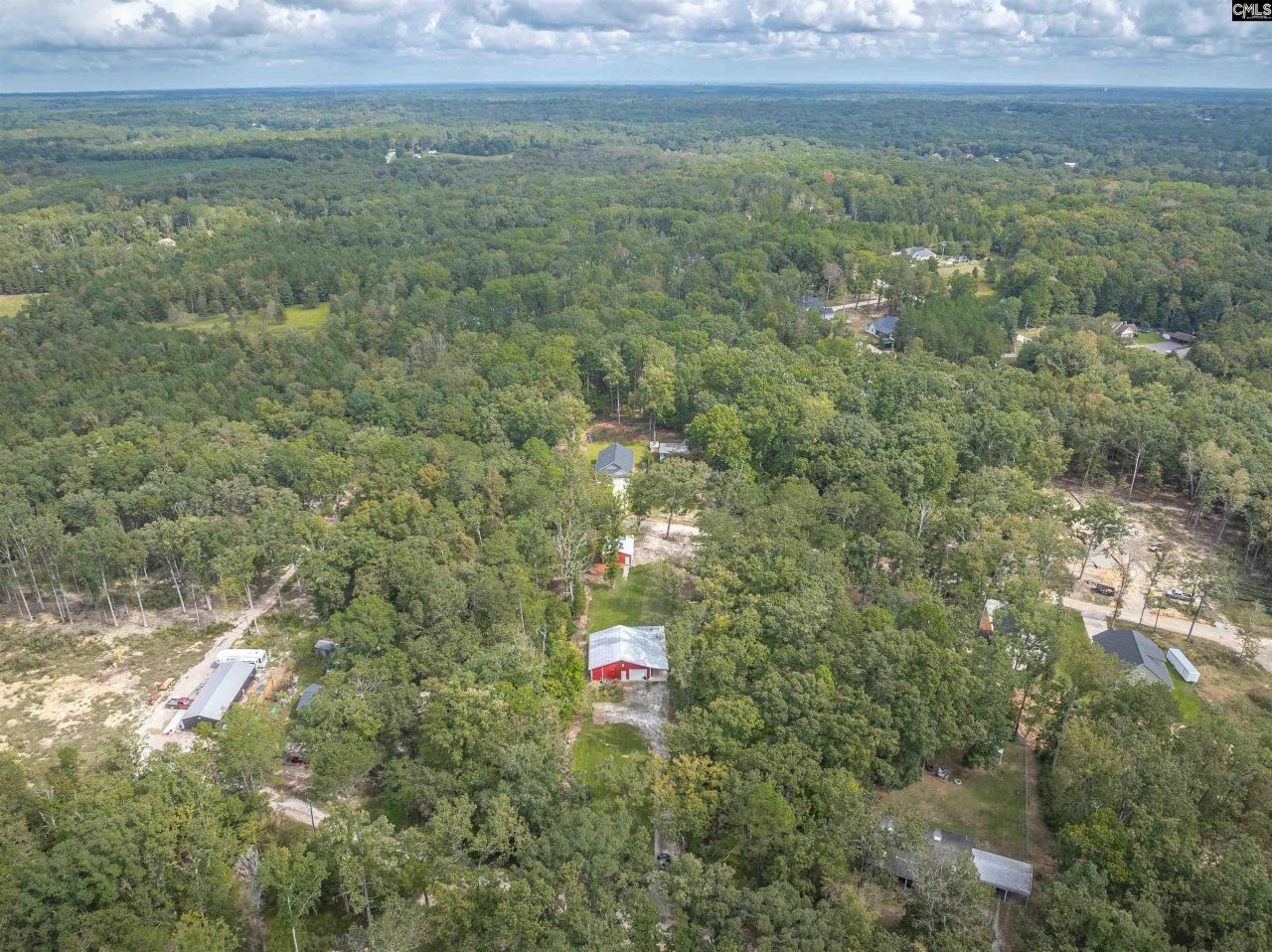 132 Pembroke Lane  Photo 35